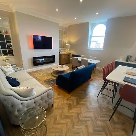 Derwent House *