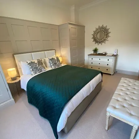 Derwent House Apartment