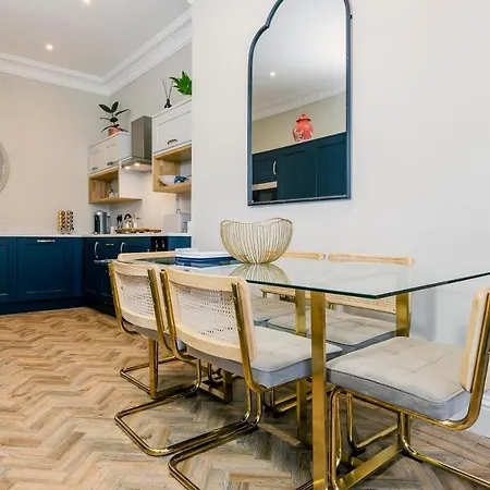 Derwent House Apartment *