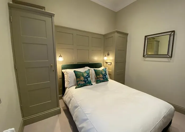 Derwent House * Scarborough