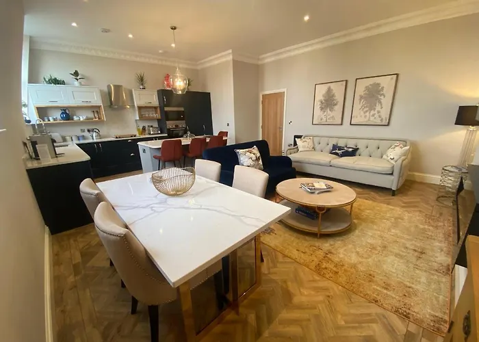 Derwent House * Scarborough