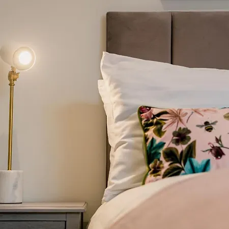 Derwent House * سكرابورو