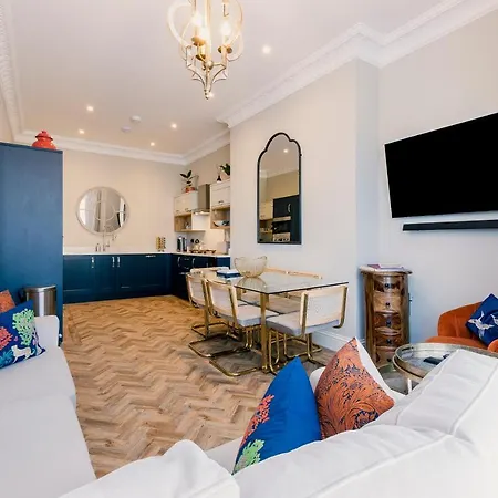 Derwent House * سكرابورو